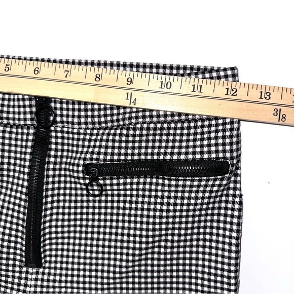 Urban Outfitters Susie High Rise Gingham Plaid Black White Pants sz 6 - Picture 10 of 16